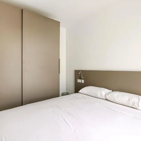 Apartament 14-hosted By Sweetstay